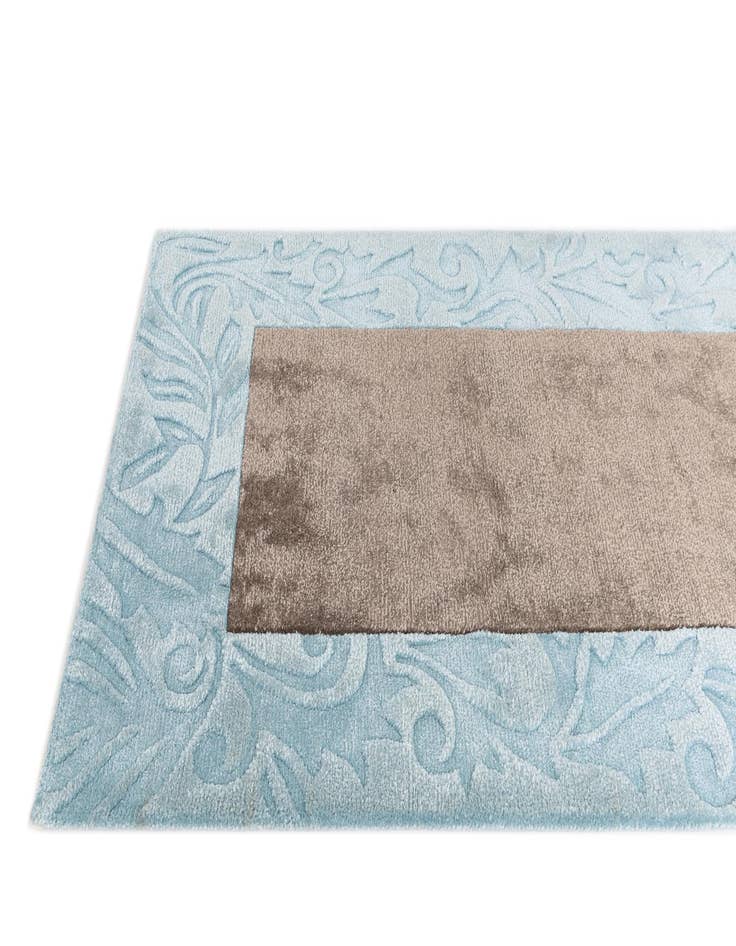 Detail image of  2' 9 x 10'  Hand Knotted Darya Wool Runner Rug