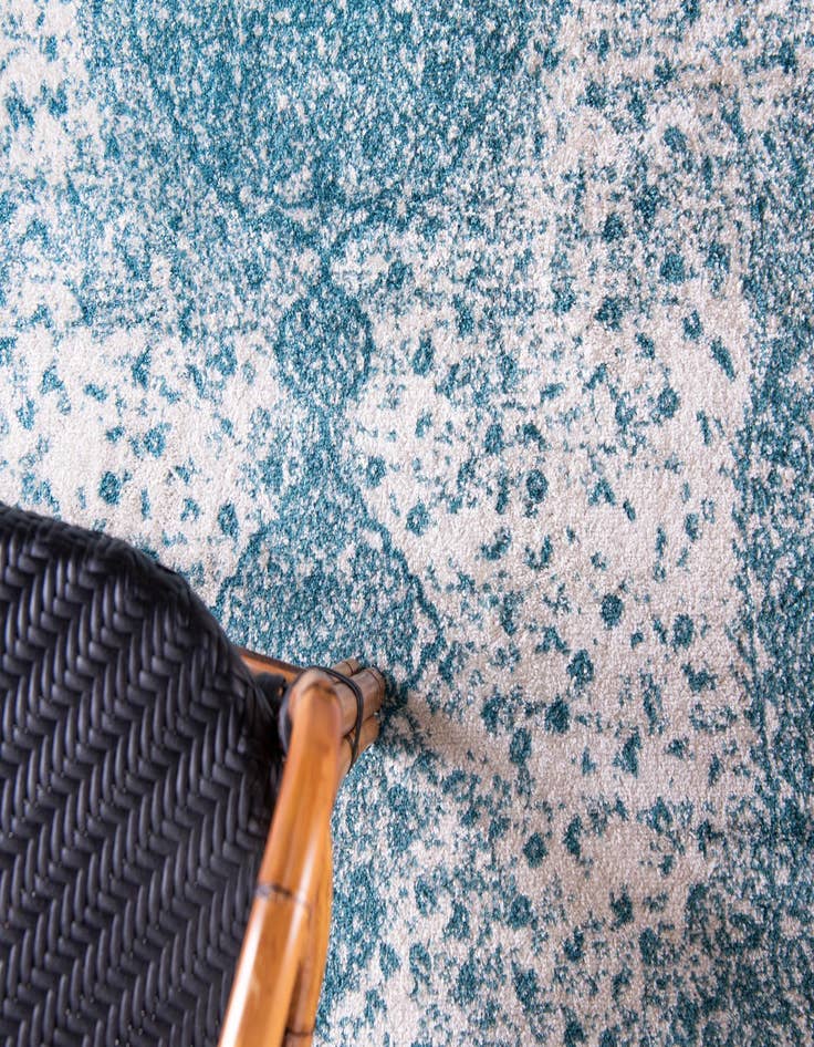 Detail image of  2' x 8' 8 Dover Runner Rug