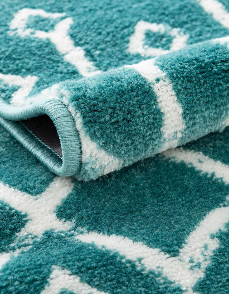 Detail image of  2' x 9' 10 Kasbah Trellis Runner Rug