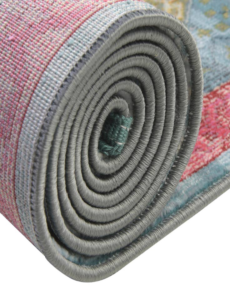 Detail image of  2' 7 x 10' Santiago Runner Rug