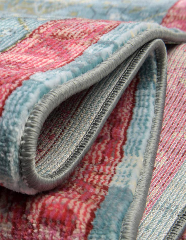 Detail image of  2' 7 x 10' Santiago Runner Rug