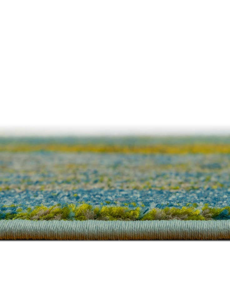 Detail image of  2' 7 x 10'  Washable Sevilla Runner Rug