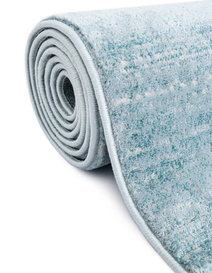 Detail image of Jill Zarin 2' 2 x 6' Uptown Madison Avenue Runner Rug