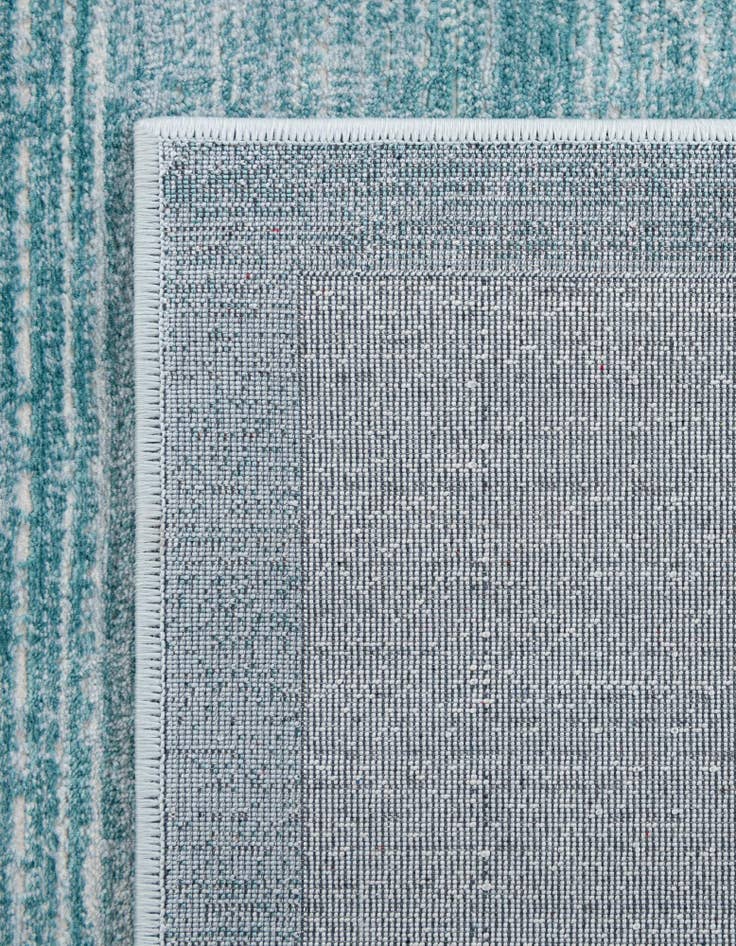 Detail image of Jill Zarin 2' 7 x 8' Uptown Yorkville Runner Rug