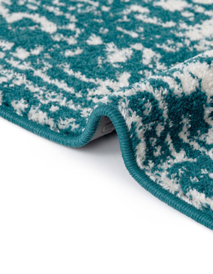 Detail image of  5' 3 x 5' 3 Arlington Square Rug