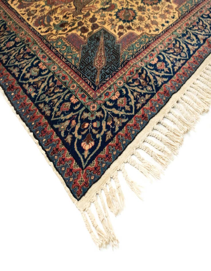 Detail image of  4' 7 x 4' 8  Hand Knotted Kayseri Square Rug