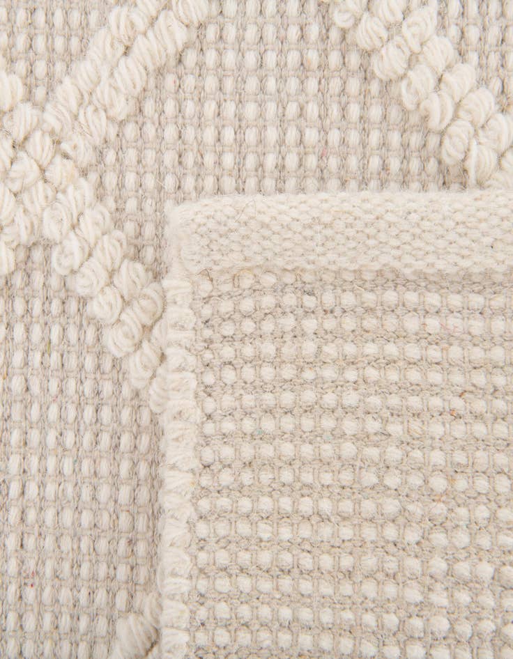 Detail image of  7' 10 x 10'  Hand Knotted Jill Zarin Dorset Rug