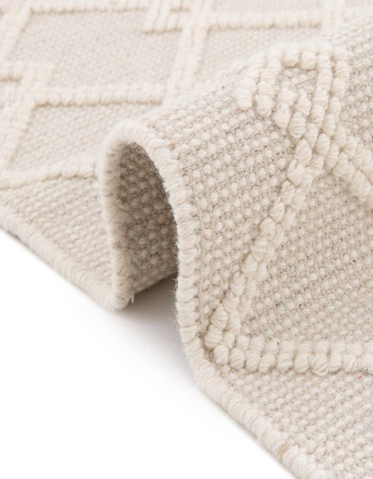 Detail image of  7' 10 x 10'  Hand Knotted Jill Zarin Dorset Rug