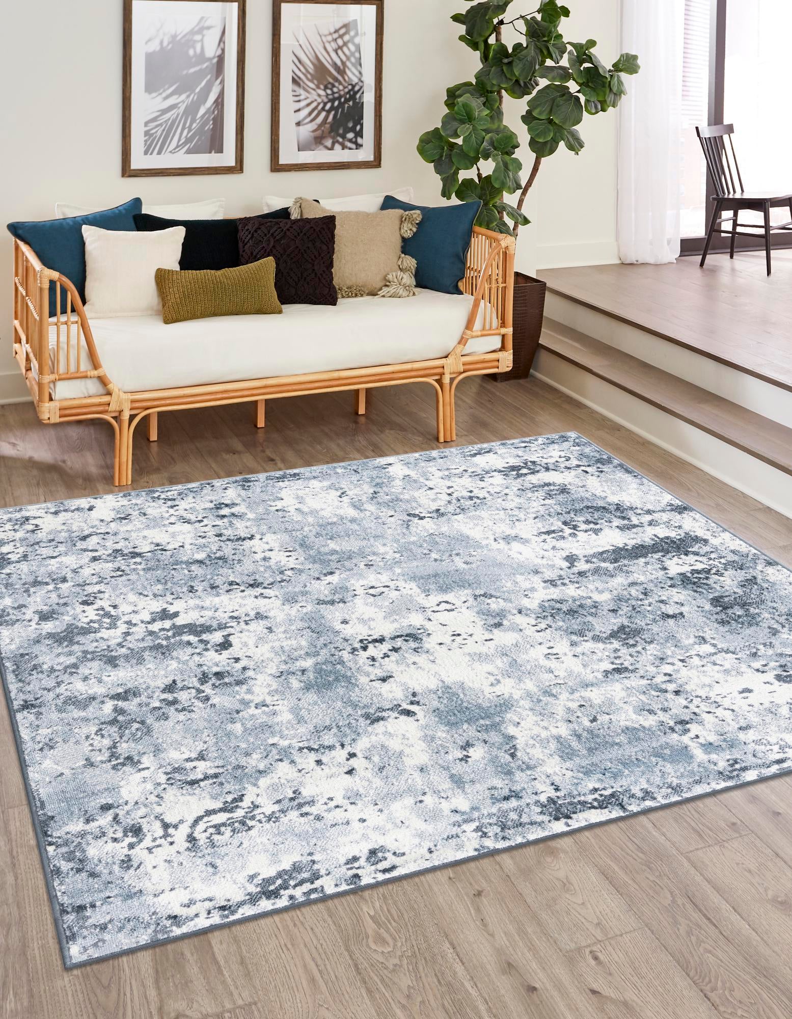Vintage Blue 4' x 4' Aurora Square Rug | Rugs.com