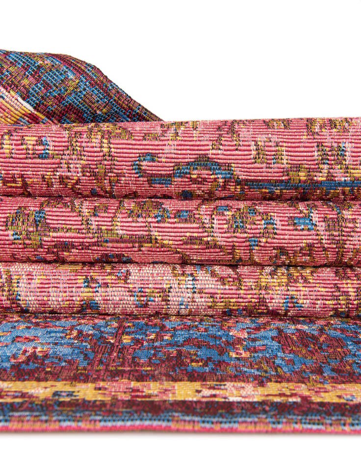 Detail image of  2' 7 x 10'  Washable Traditional Indoor / Outdoor Runner Rug