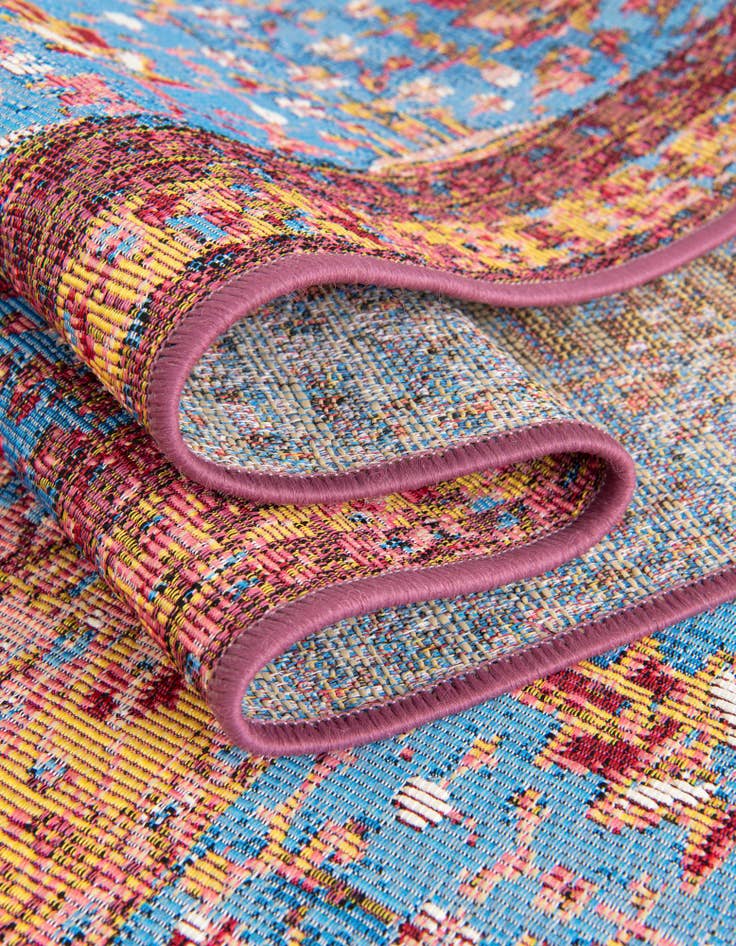 Detail image of  10' x 10'  Washable Traditional Indoor / Outdoor Square Rug