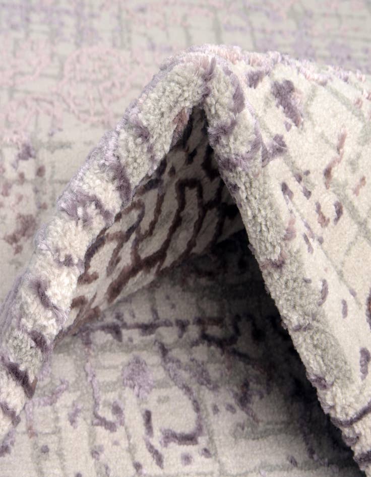 Detail image of  4' x 6' Derbyshire Oval Rug