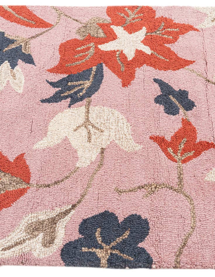 Detail image of  3' x 5' Agra Rug