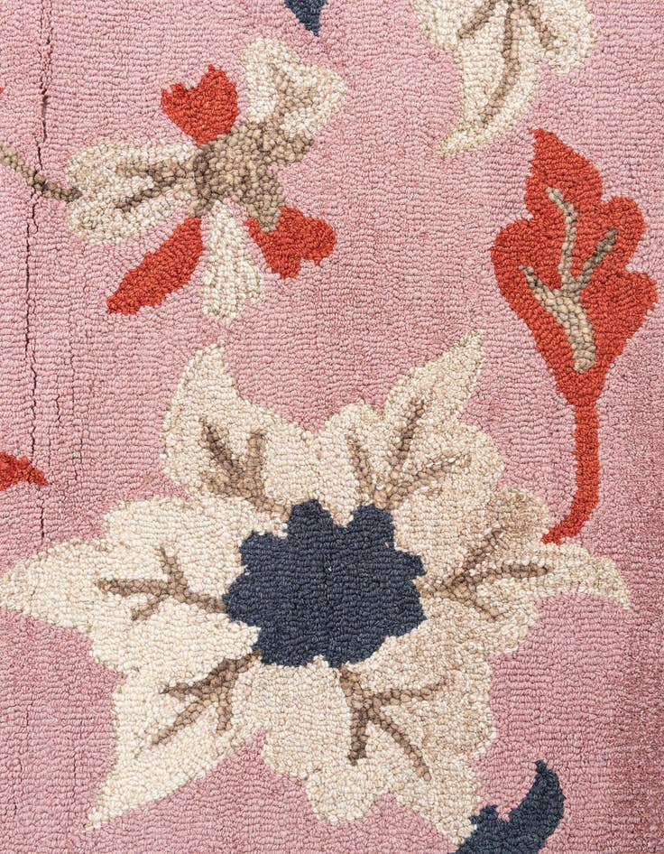 Detail image of  3' x 5' Agra Rug