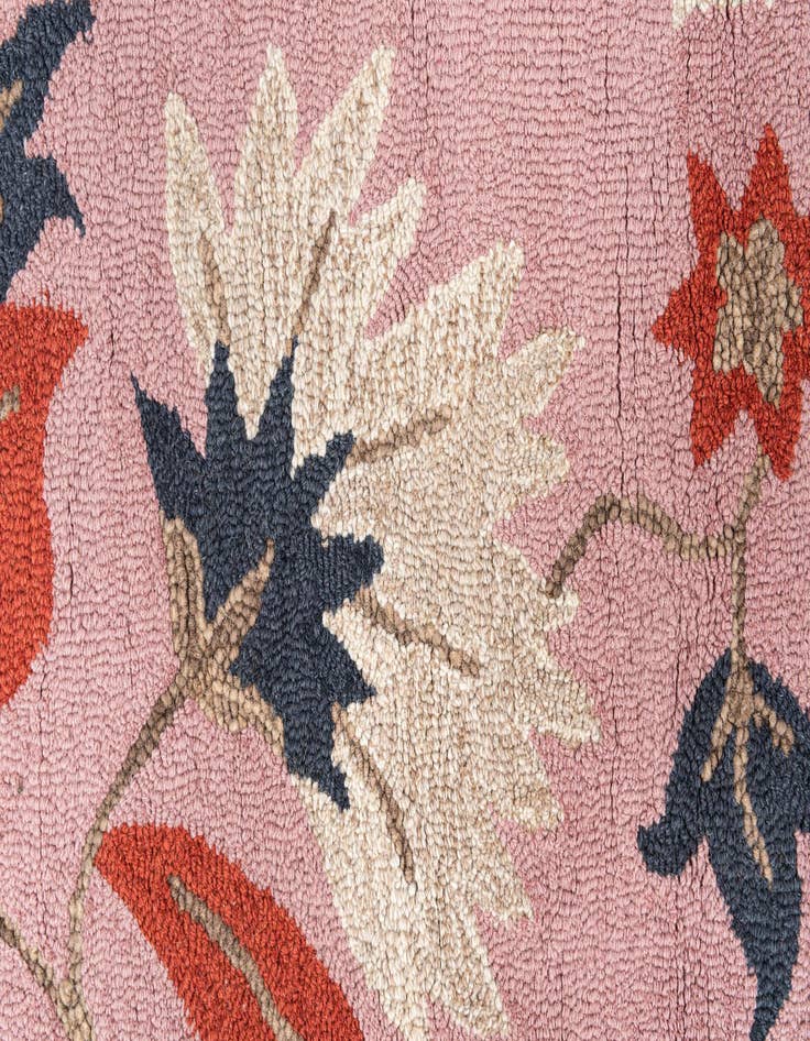 Detail image of  3' x 5' Agra Rug
