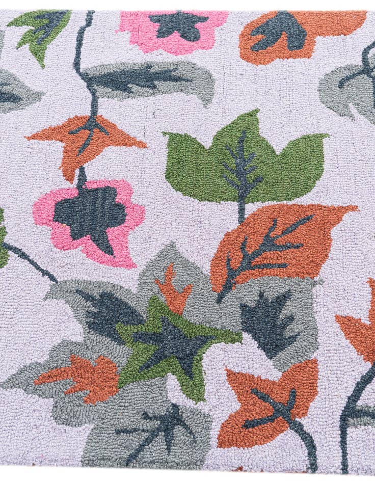 Detail image of  3' x 4' 10 Agra Rug