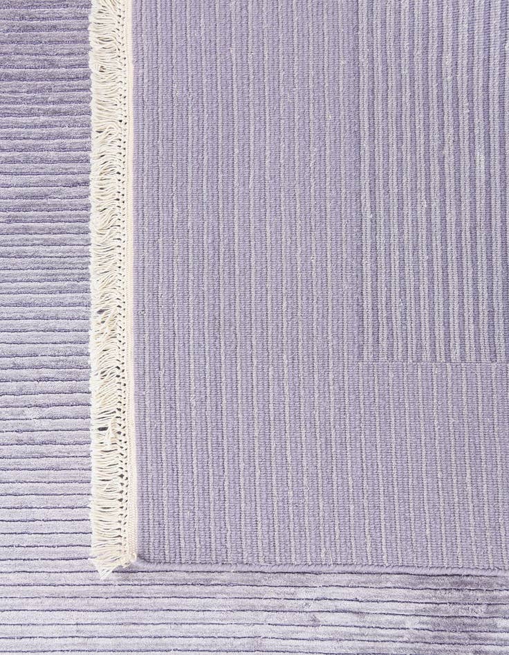 Detail image of  5' 7 x 7' 10 Darya Rug