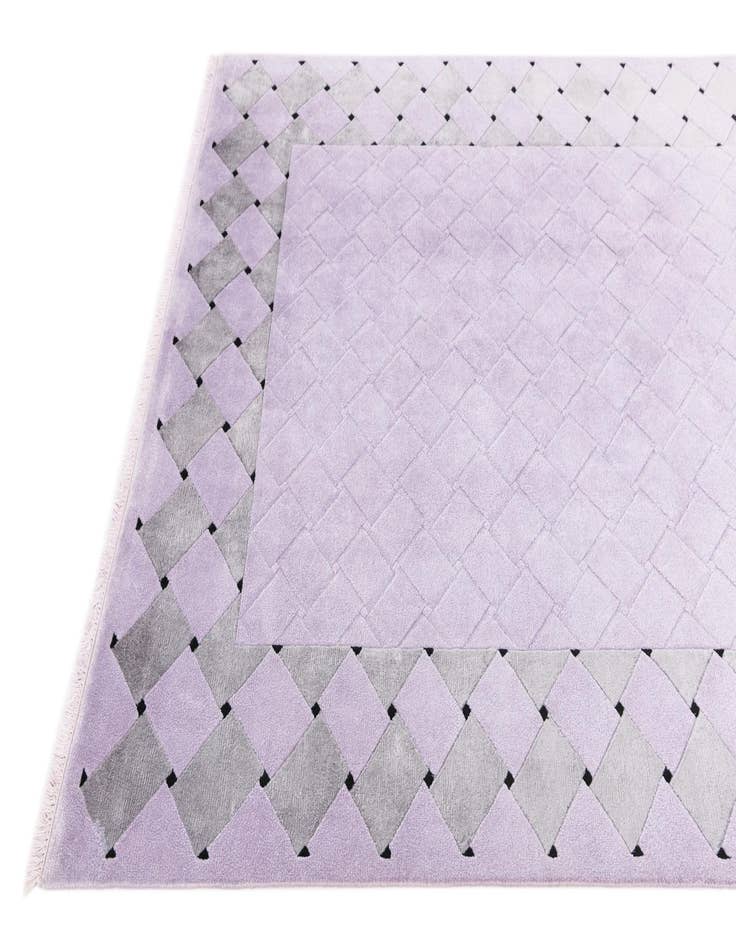 Detail image of  5' 5 x 7' 9  Hand Knotted Darya Wool Rug