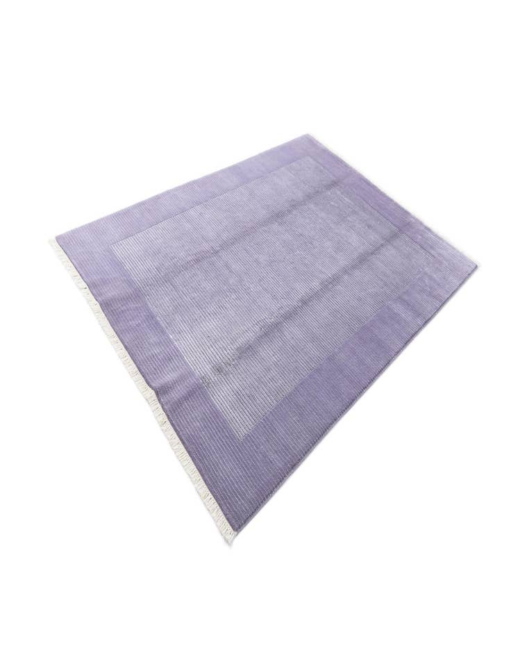 Detail image of  5' 7 x 7' 10 Darya Rug