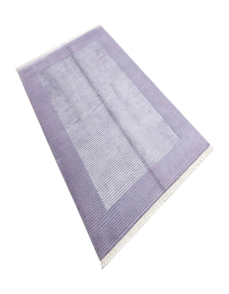 Detail image of  4' x 6' Darya Rug