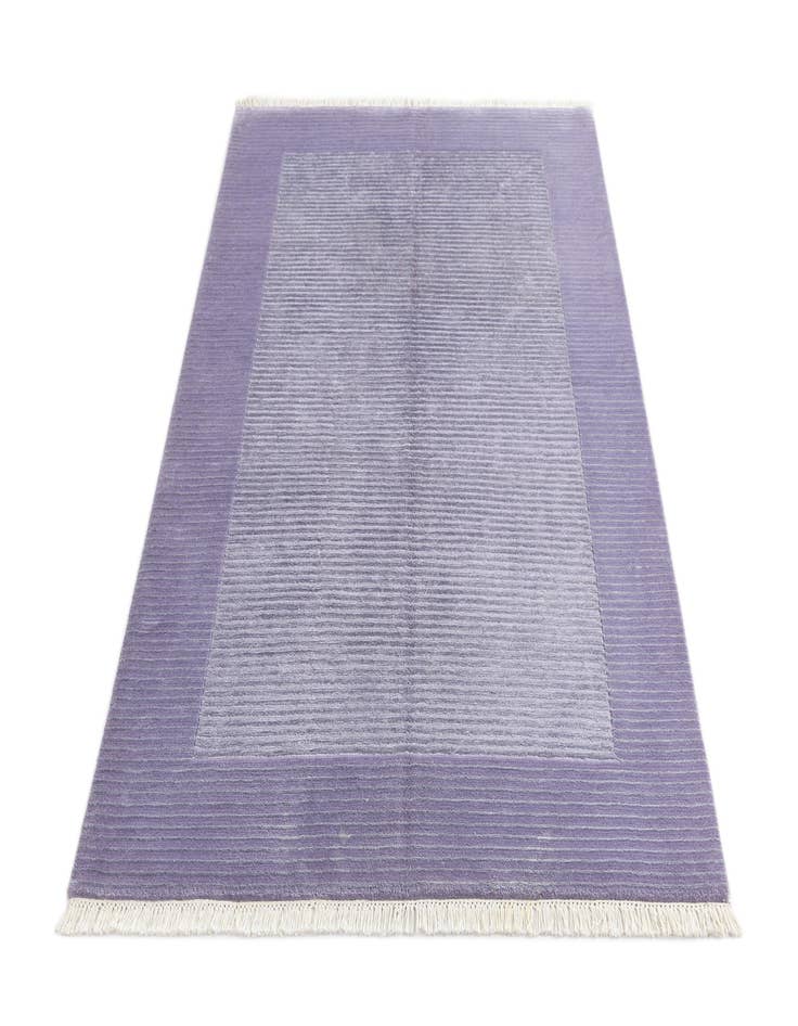 Detail image of  4' 1 x 6' Darya Rug