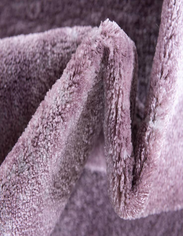 Detail image of  9' 10 x 13' Estate Rug