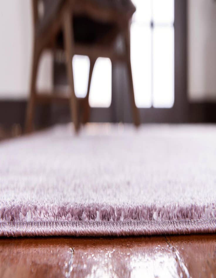 Detail image of  3' 3 x 5' 3 Estate Rug