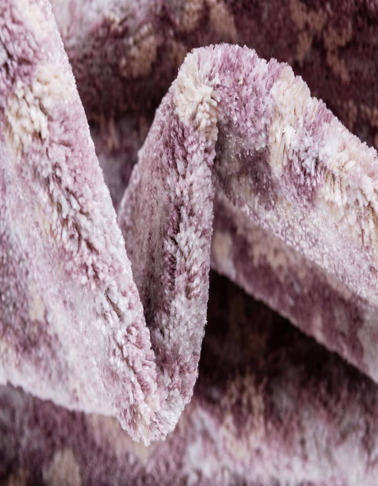 Detail image of  3' 3 x 5' 3 Estate Rug