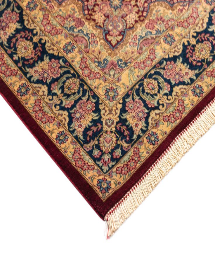 Detail image of  3' 3 x 4' 11 Ghom Silk Rug