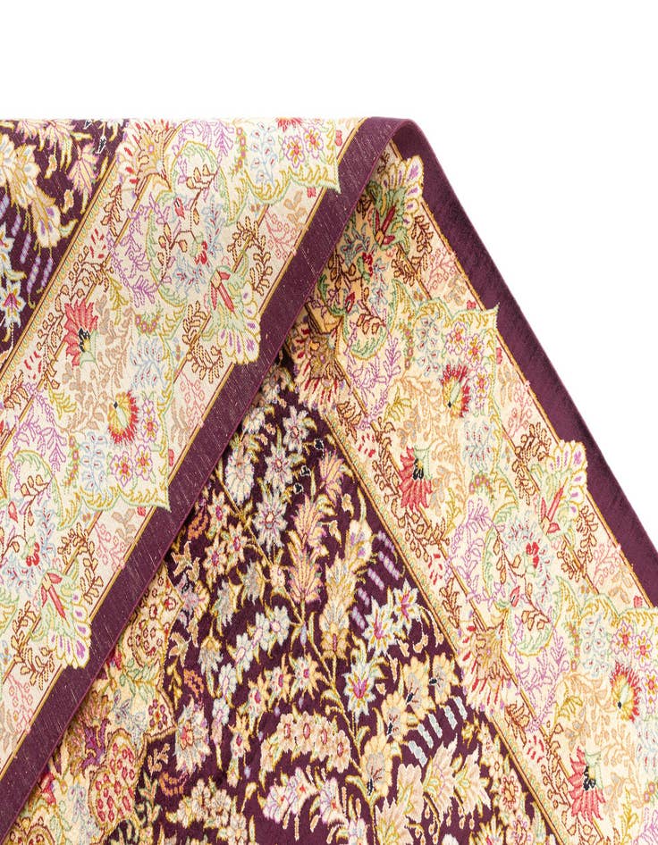 Detail image of  3' 3 x 4' 10 Ghom Silk Rug