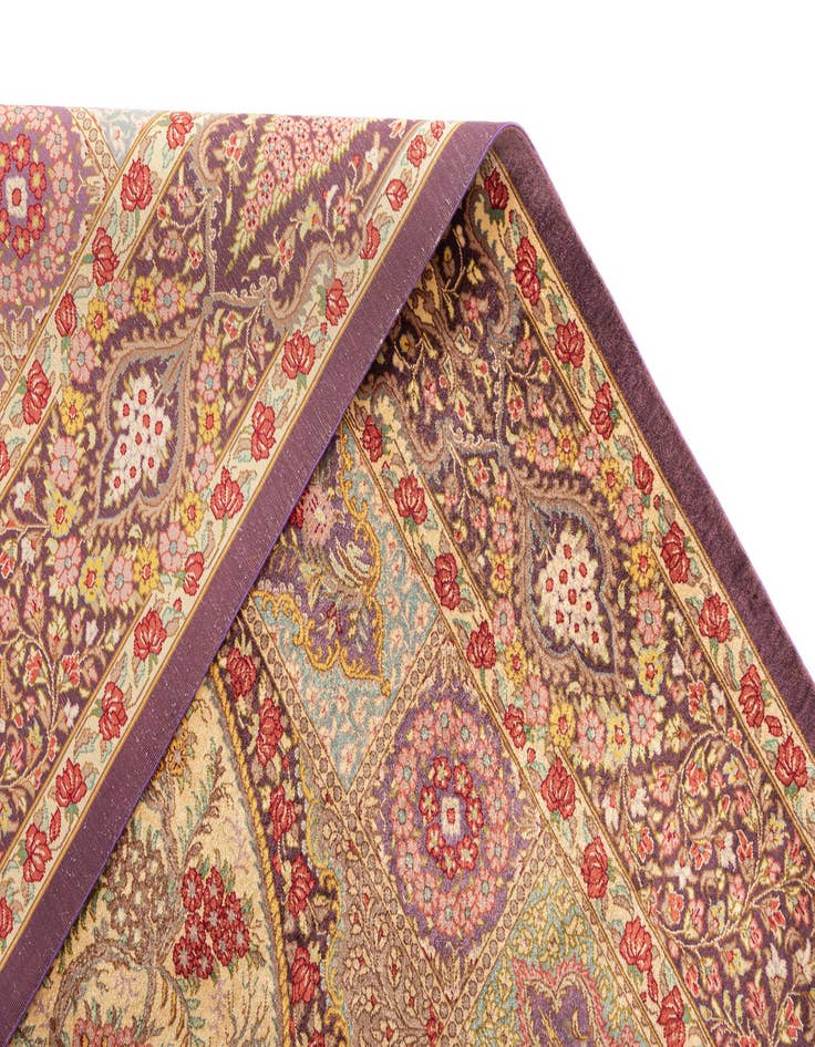 Detail image of  3' 3 x 4' 11 Ghom Silk Rug