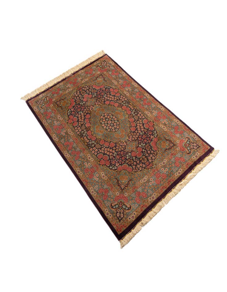 Detail image of  3' 3 x 5' 2 Ghom Silk Rug