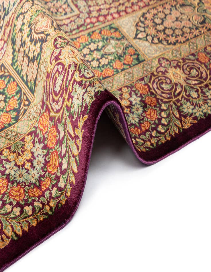 Detail image of  3' 5 x 5' Ghom Silk Rug