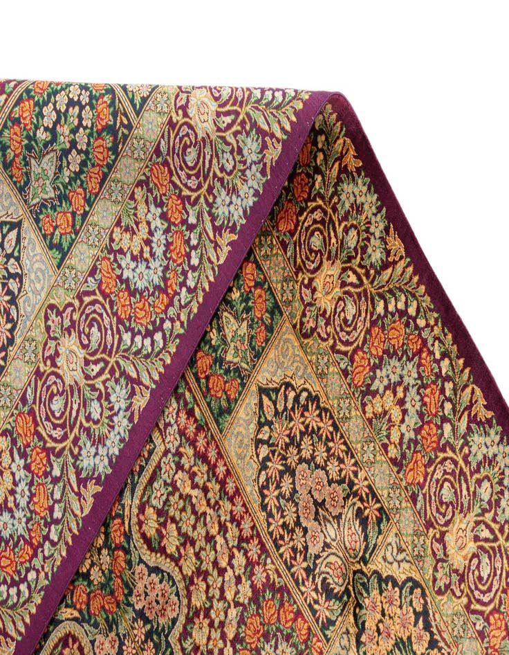 Detail image of  3' 5 x 5' Ghom Silk Rug