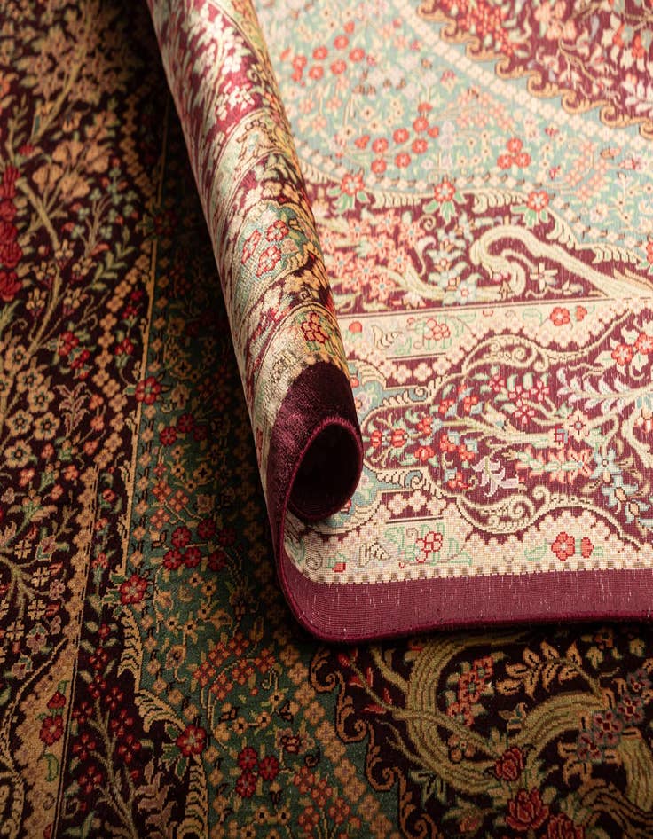 Detail image of  3' 4 x 4' 11 Ghom Silk Rug