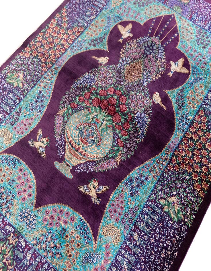 Detail image of  3' 3 x 4' 10 Ghom Silk Rug