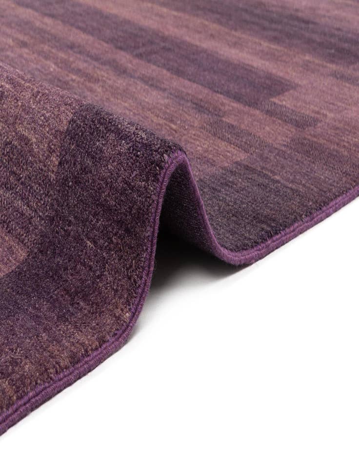 Detail image of  8' 5 x 11' 9 Juma Wool Rug