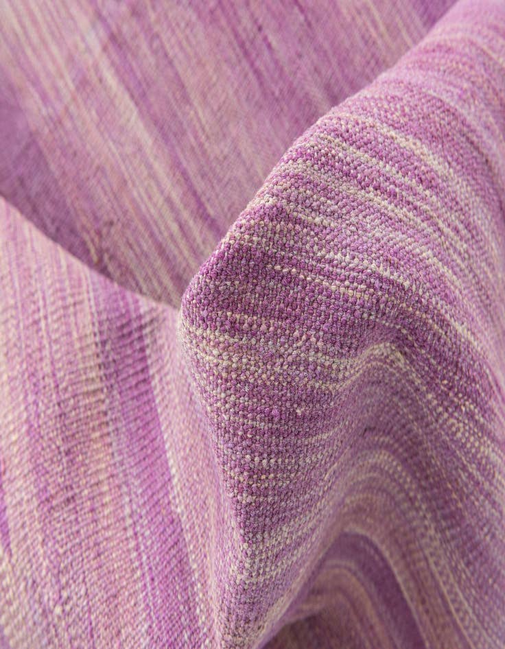 Detail image of  6' 7 x 9' 10  Hand Woven Kilim Modern Wool Rug