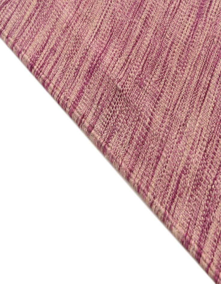 Detail image of  4' 1 x 6' 7  Hand Woven Kilim Modern Wool Rug