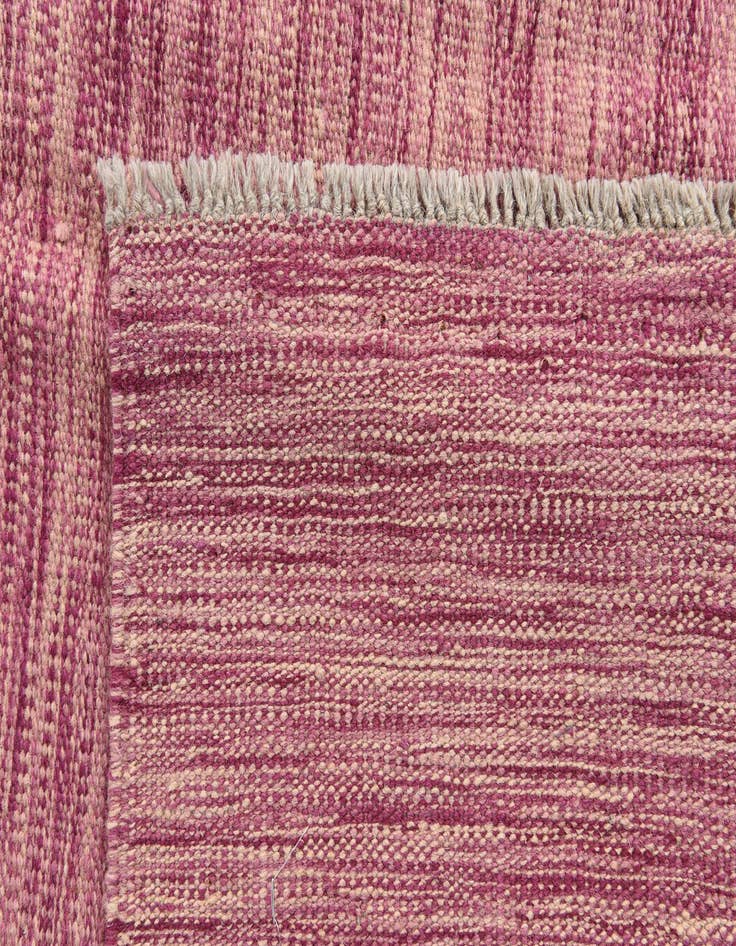 Detail image of  4' 1 x 6' 7  Hand Woven Kilim Modern Wool Rug