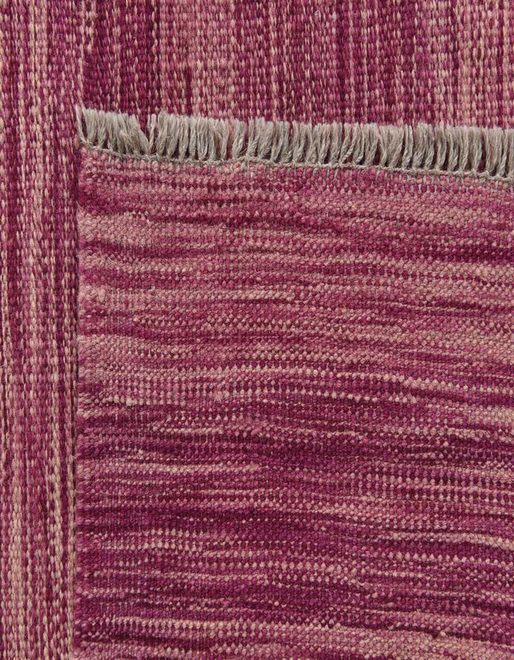 Detail image of  5' 1 x 6' 7  Hand Woven Kilim Modern Wool Rug