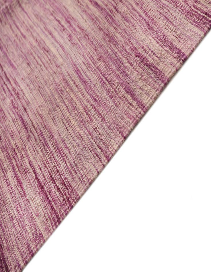 Detail image of  3' 11 x 5' 8  Hand Woven Kilim Modern Wool Rug