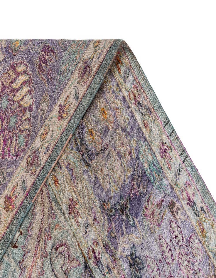 Detail image of  15' 6 x 19' 10 Kundan Rug