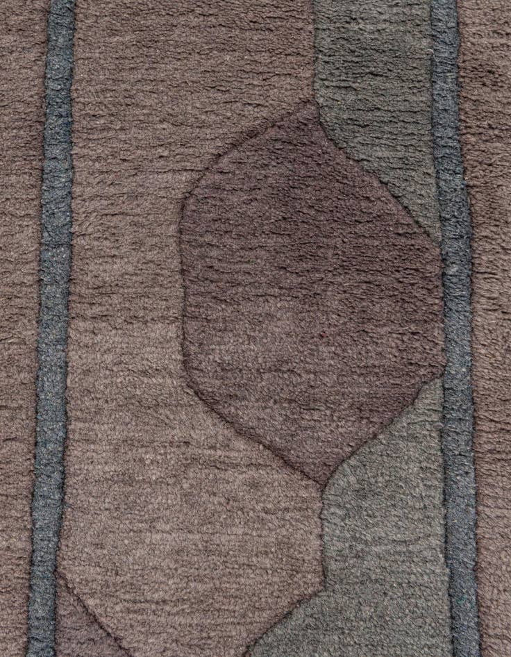 Detail image of  6' 9 x 10'  Hand Knotted Nepal Wool Rug
