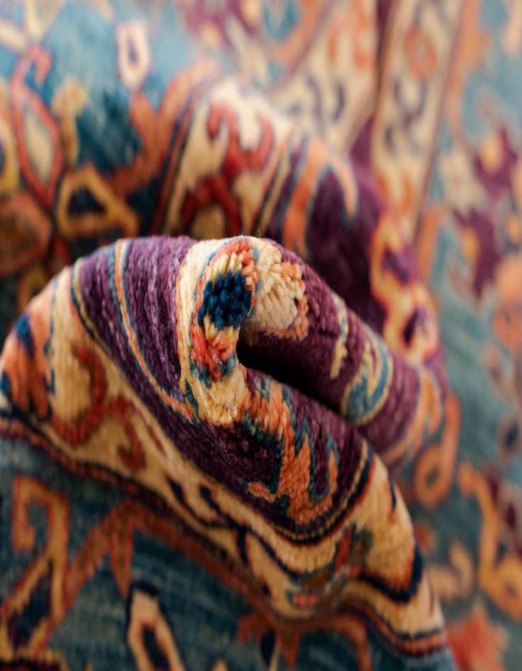 Detail image of  4' 11 x 6' 4 Sara Wool Rug