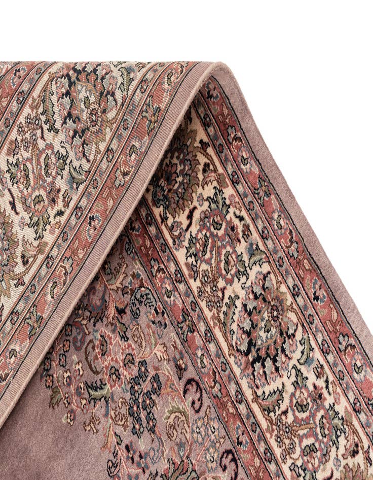 Detail image of  7' 10 x 10' 10  Hand Knotted Sarough Wool Rug