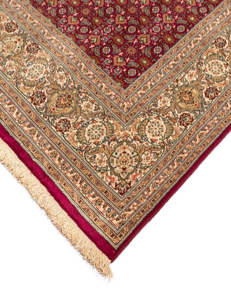 Detail image of  6' 7 x 9' 8 Tabriz Mahi Rug