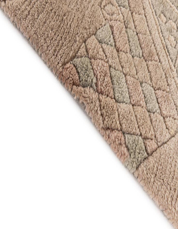 Detail image of  5' 8 x 8'  Hand Knotted Tibet Wool Rug