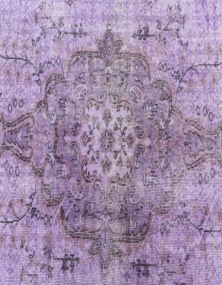 Detail image of  5' 5 x 9' 4 Ultra Vintage Wool Rug