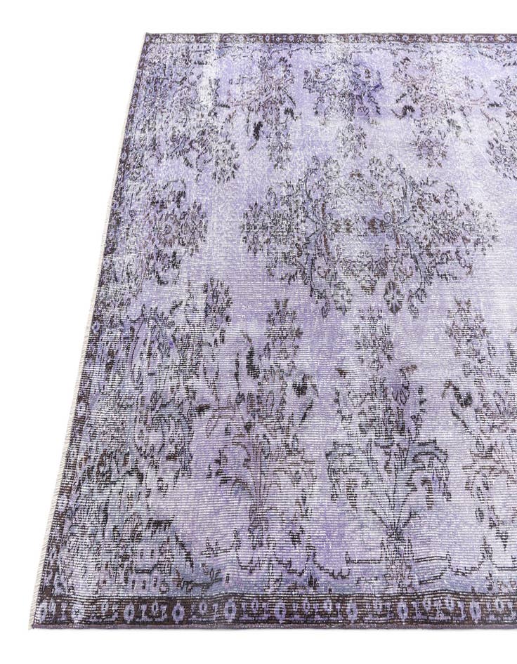 Detail image of 6' 2 x 9' 4 Ultra Vintage Wool Rug